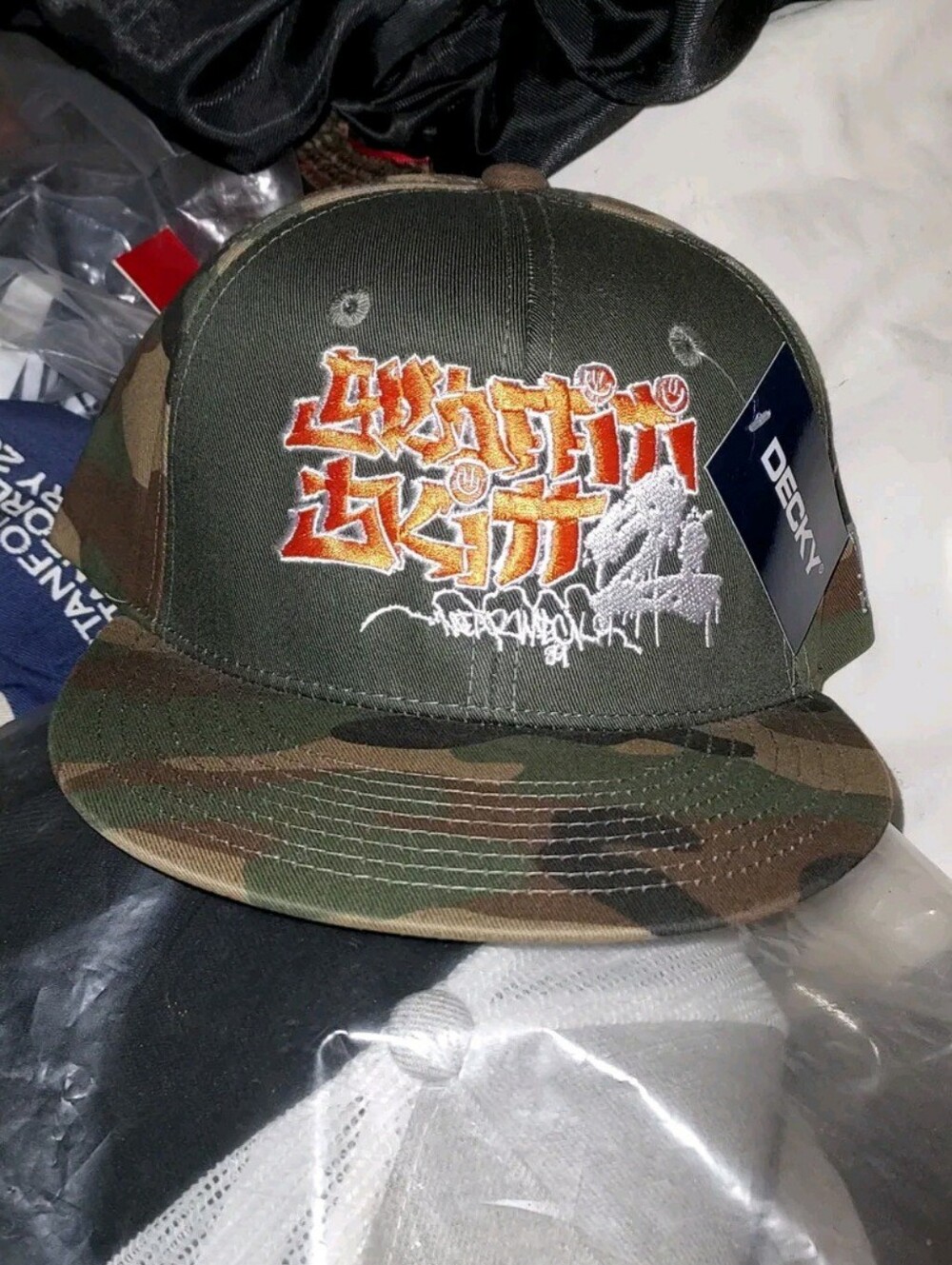 Graffiti skitt 2 SnapBack CAMO MEAR x MECK- CONART